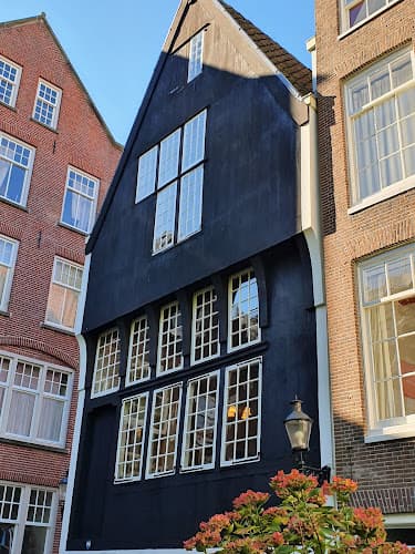Houten Huis Oldest House