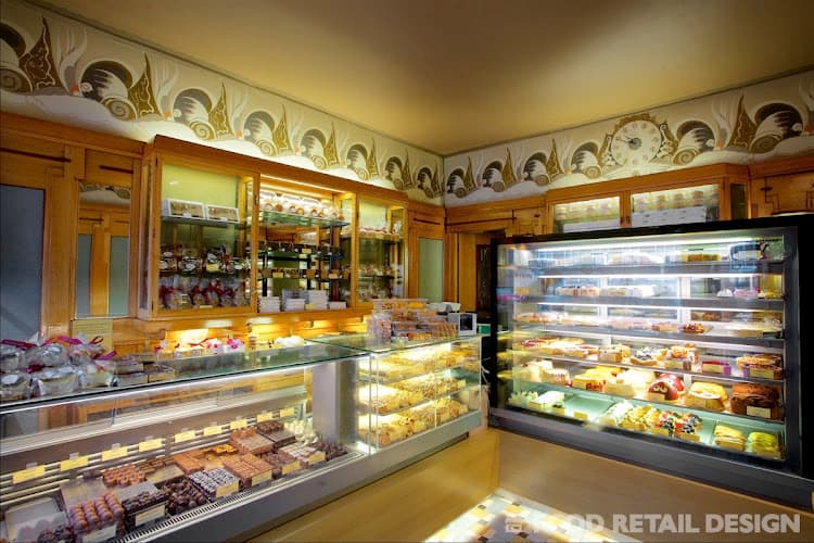 Patisserie Holtkamp: Amsterdam’s Historic Artisanal Patisserie Since 1886