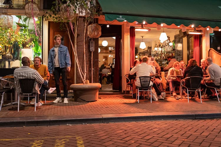 Café de Doffer – Authentic Dutch Brown Café in the Nine Streets