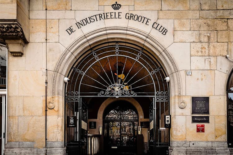 Hotel TwentySeven: Amsterdam’s Most Exclusive Luxury Suite Hotel on Dam Square