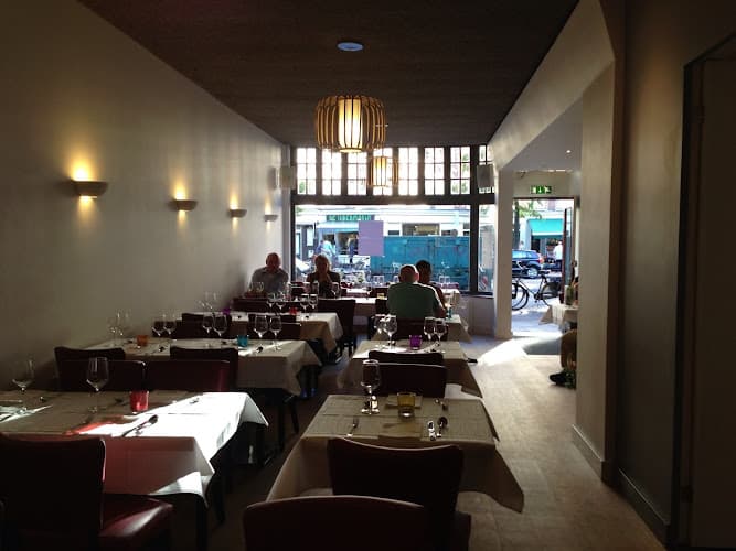 Jun Indonesian Cuisine – Authentic Indonesian Restaurant in Amsterdam