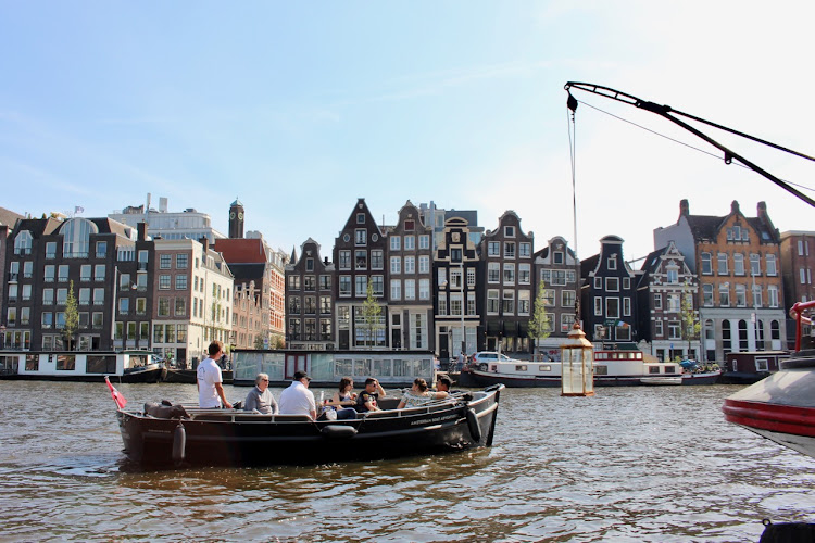 Amsterdam Boat Adventures | Open boat tours 3 Amsterdam Boat Adventures | Open boat tours - Amsterdam