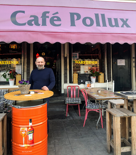 Cafe Pollux