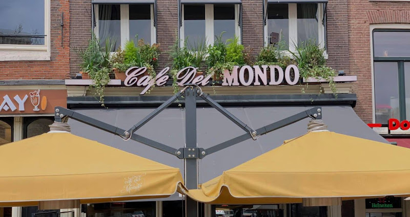 Cafe del Mondo - Amsterdam