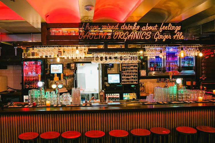 Kopstootbar Amsterdam