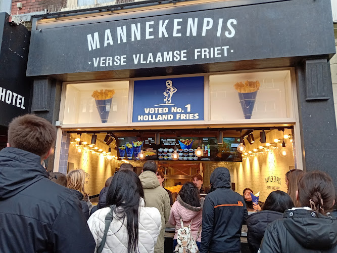 Manneken Pis Damrak