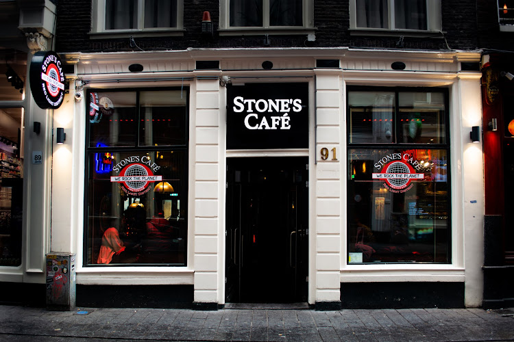 Stone’s Café