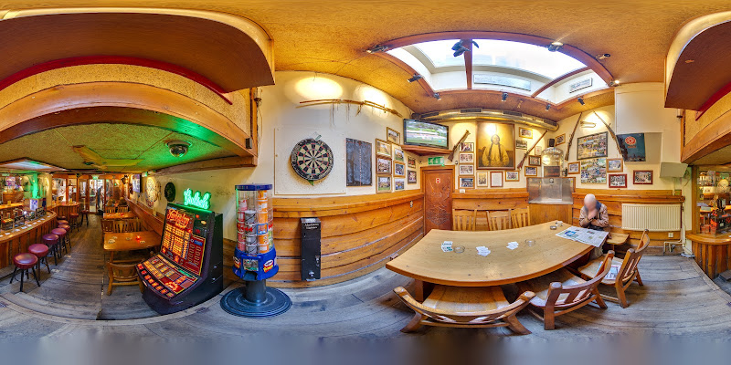 Susie’s Saloon