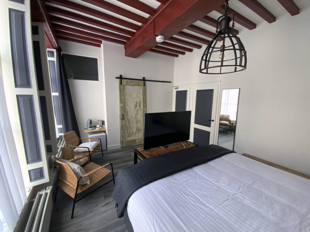 Walking the Netherlands' New Long-Distance Salt Path: A Journey Through Nature and Culture 13 B&B Karmeliet room interior accommodation