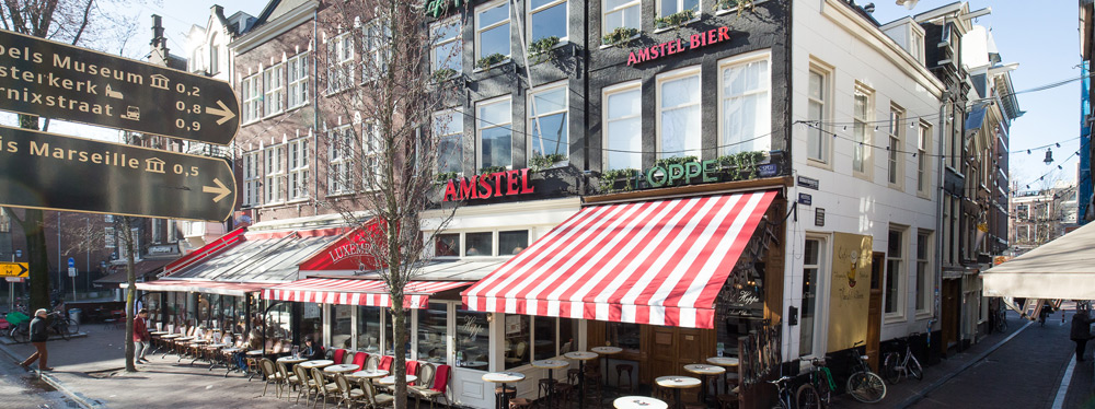 Building exterior of the Café Hoppe, Amsterdam