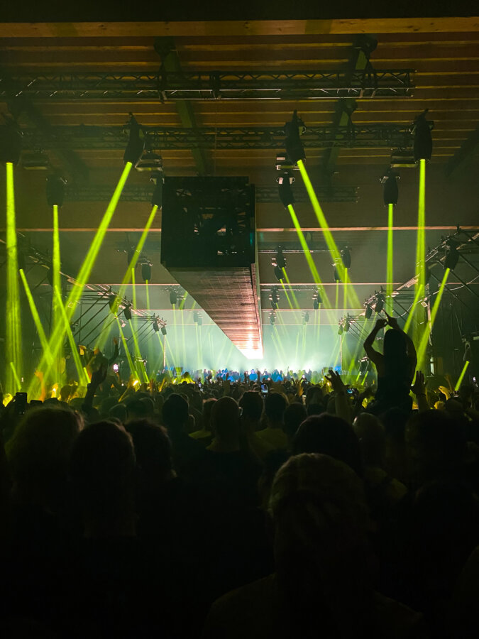 Top 8 Musical Experiences in Amsterdam: From Concerts to Jazz Clubs 7 Concert and live music performance during Amsterdam Dance Event