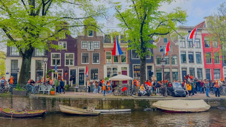 A Local’s Guide to Amsterdam’s Seasonal Highlights: What to Do Year-Round