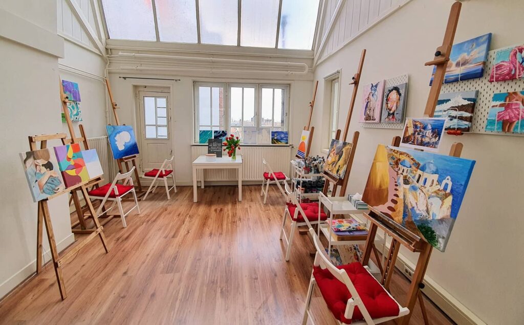 A Local’s Guide to Amsterdam’s Art Scene: Beyond the Museums 3 inside and the interior look of the Lisart Studio in Amsterdam, Netherlands