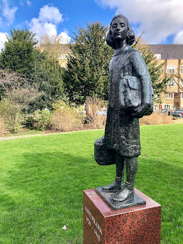 Sculpture of Anne Frank