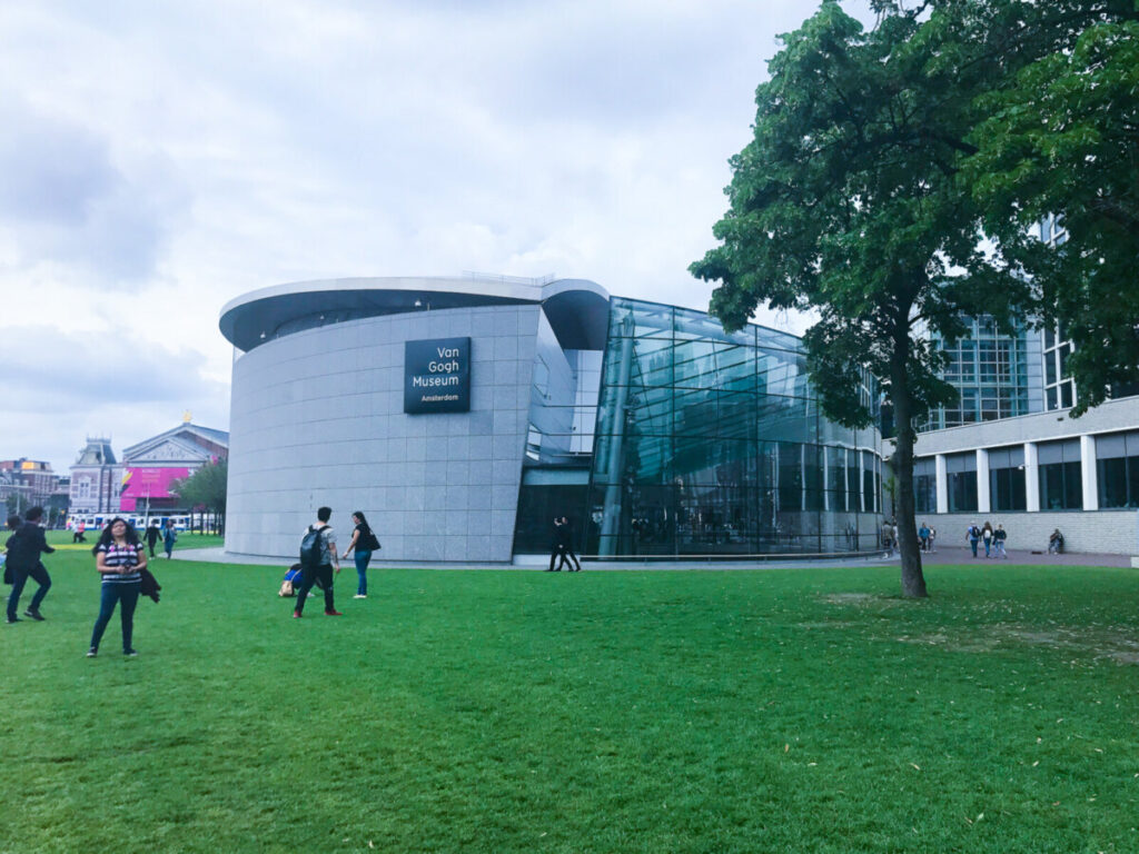 Van Gogh Museum 4 Van Gogh Museum Exterior