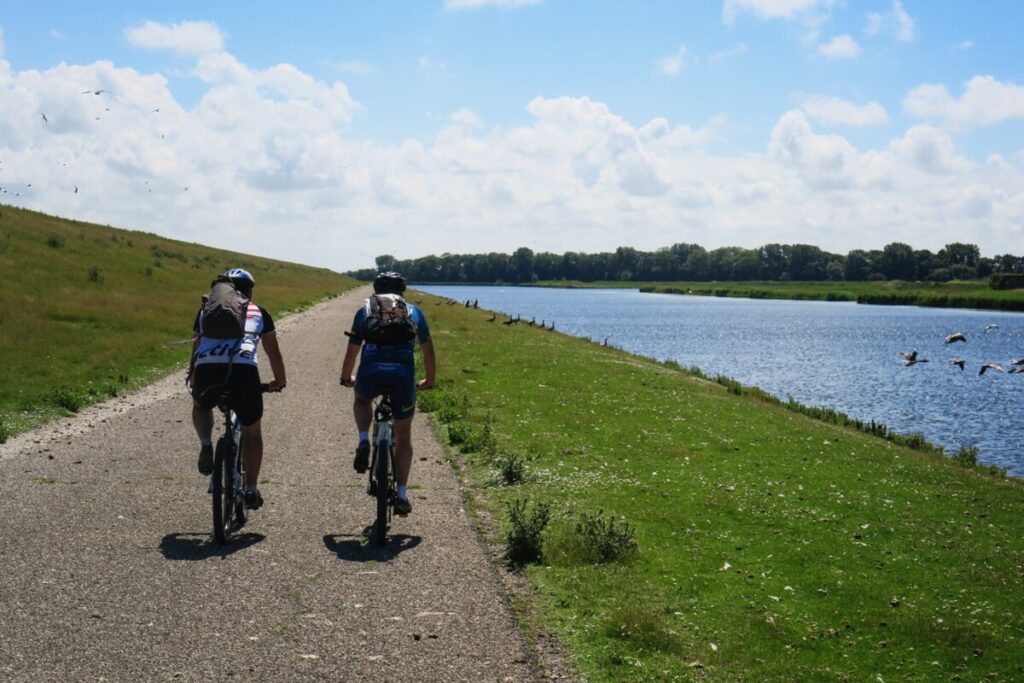 Walking the Netherlands' New Long-Distance Salt Path: A Journey Through Nature and Culture 29 Wadden Trail or the salt Path at Wadden Sea in Netherlands